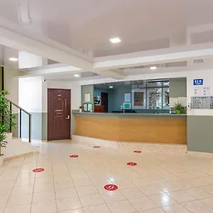  Apartment In Plaza Europa